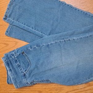 QVC Denim & Co. Pull on jeans. Size 8 Tall